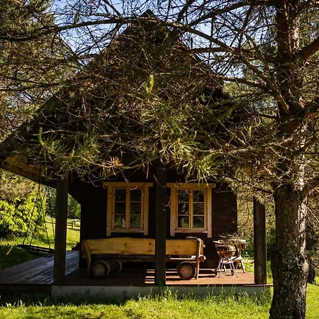 Sauna House With Minilake بيت للعطل
